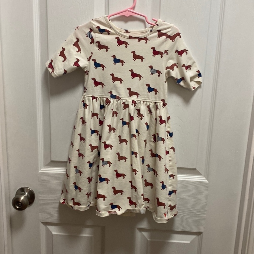 Girls dress
